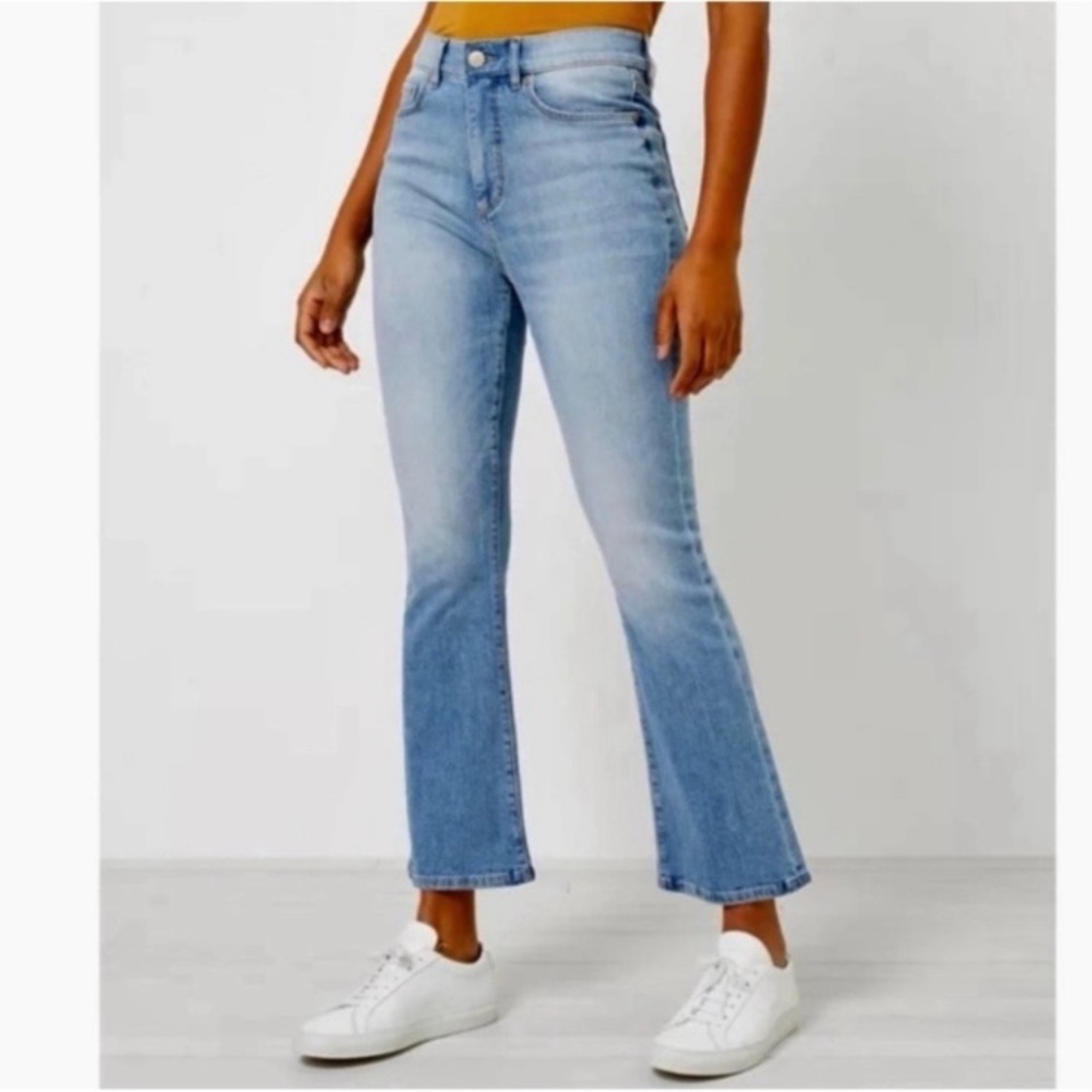 LOFT Curvy High Waist Kick Crop Jeans Women’s Size 10 Medium Wash Stretch Denim